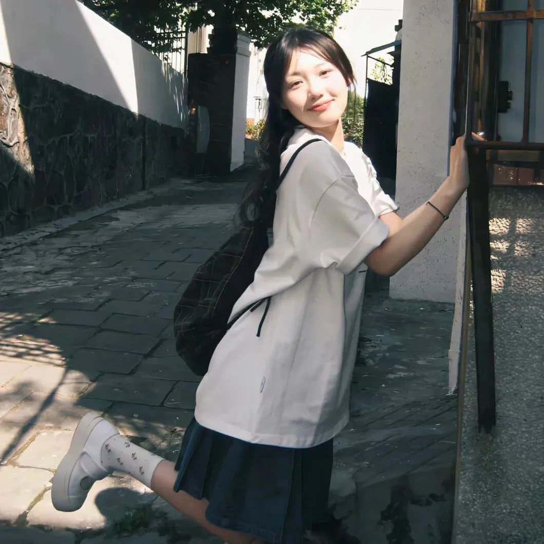 谢他曾误芳华